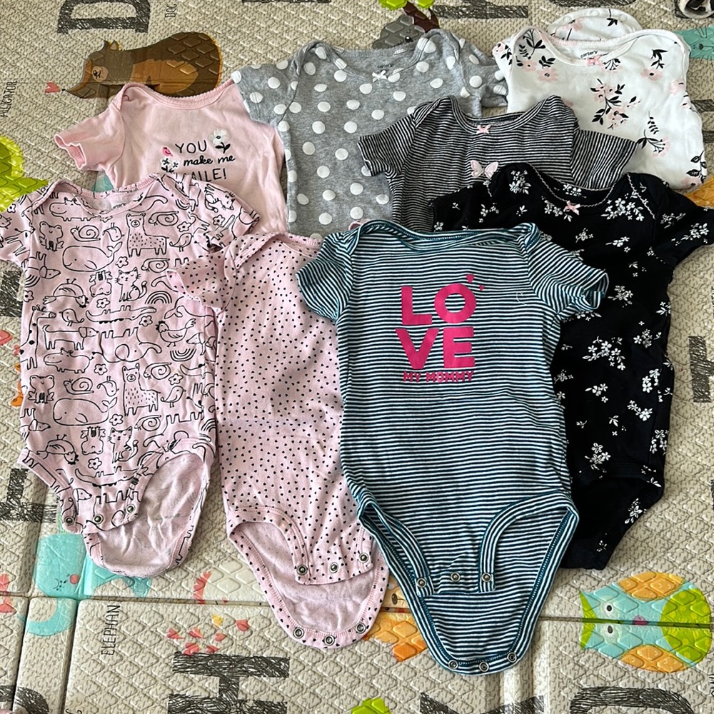 Pack of 8 bodysuits Carter’s 18M
